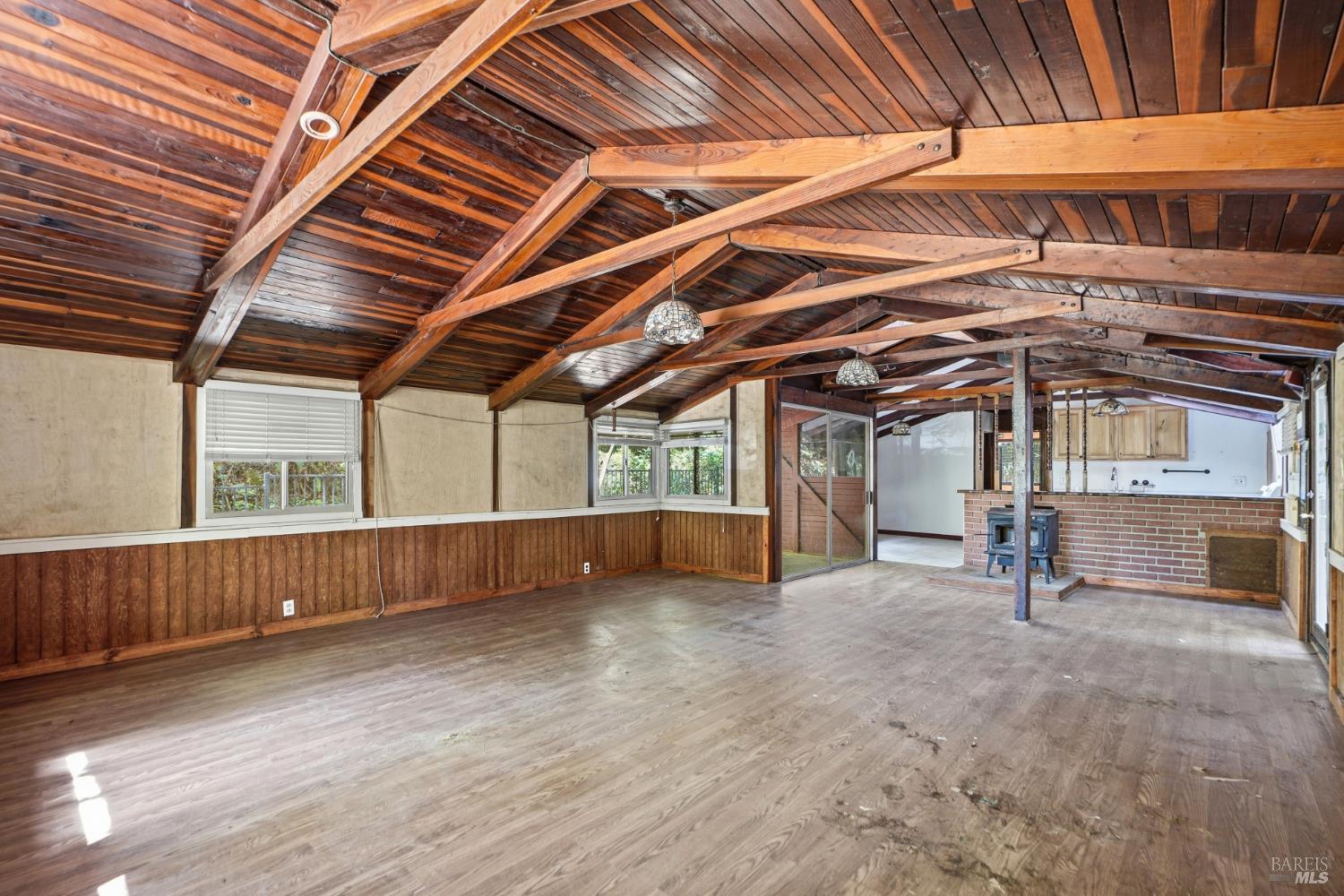 11241 Vellutini Road Forestville, CA 95436 - Photo 9 of 39 Gallery Image 9