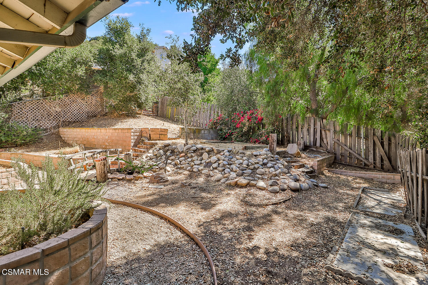 263 Brook Road Newbury Park, CA 91320 - Photo 38 of 44 jBackyard2