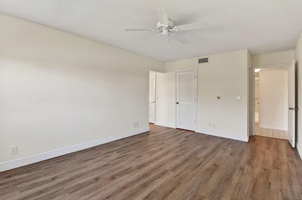 $539,000 | 17081 Waterbend Drive, Unit 128, Jupiter, FL 33477