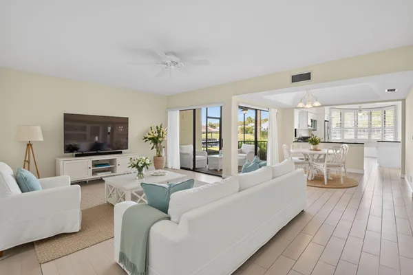 $539,000 | 17081 Waterbend Drive, Unit 128, Jupiter, FL 33477