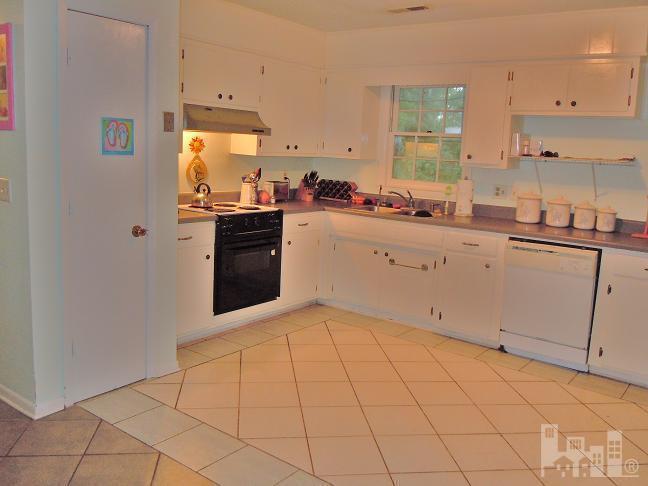 4621 Middlesex Road Wilmington, NC 28405 - Photo 3 of 23 Additional Photo