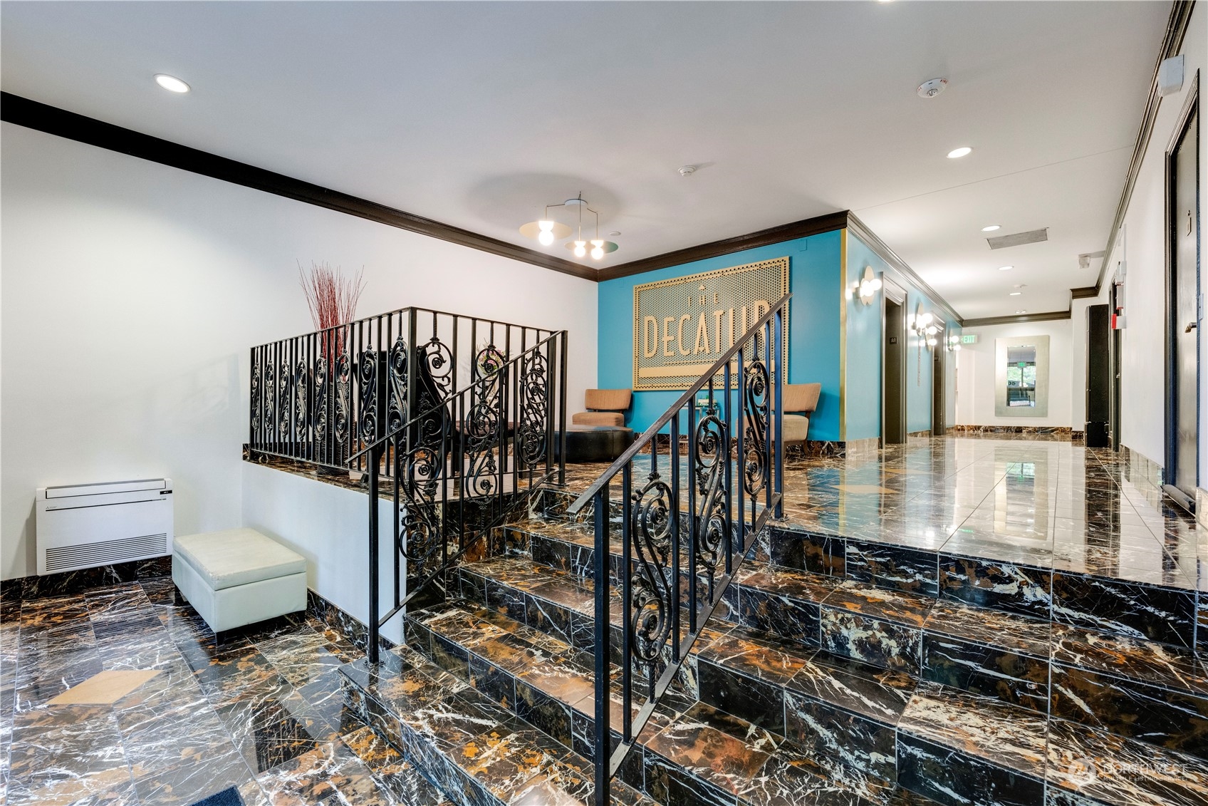 1105 Spring Street, Unit 309 Seattle, WA 98104 - Photo 35 of 39 a view of entryway