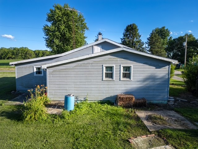 20553 East 330 North Road Ridge Farm, IL 61870 - Photo 7 of 32