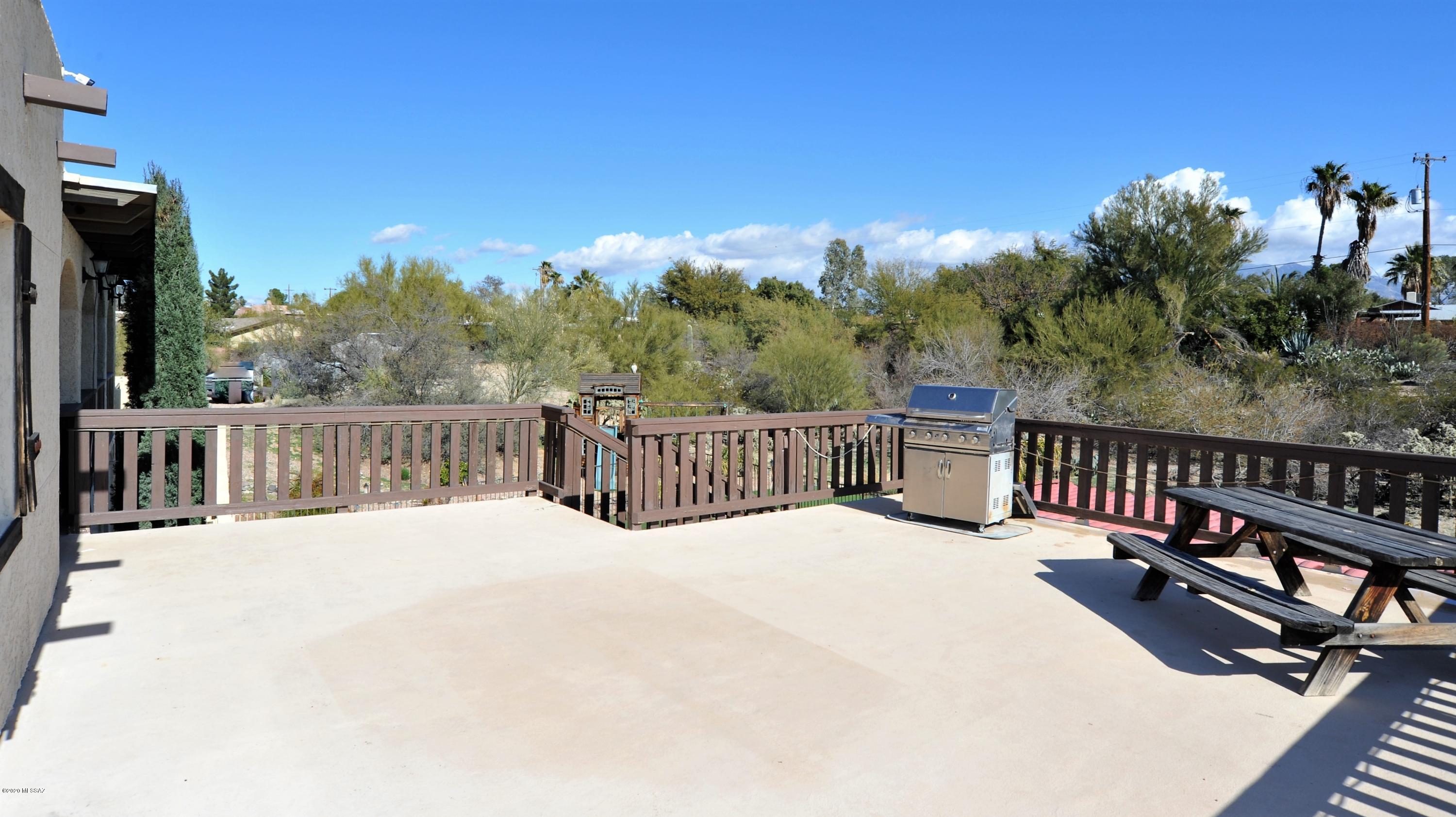 7400 North Juniper Road Tucson, AZ 85741 - Photo 10 of 45 Gallery Image 10