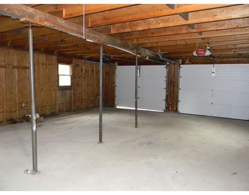 755 Fuller Road Hermon, ME 04401 - Photo 17 of 25 Parking Lot/Garage.
