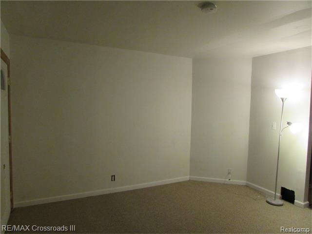 15450 Inkster Road Romulus, MI 48174 - Photo 8 of 11