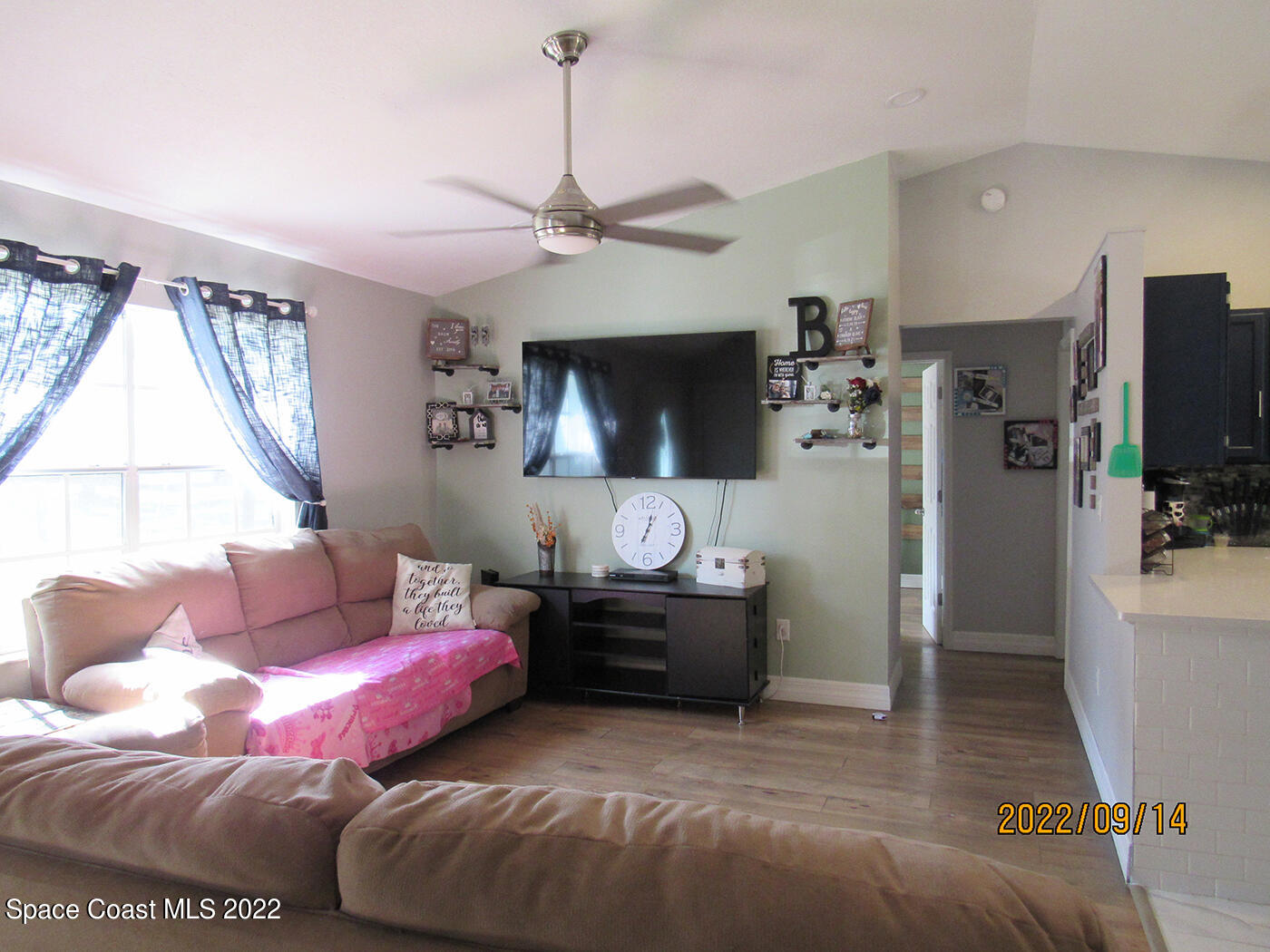5468 Carrick Road Cocoa, FL 32927 - Photo 8 of 30 Living Rm