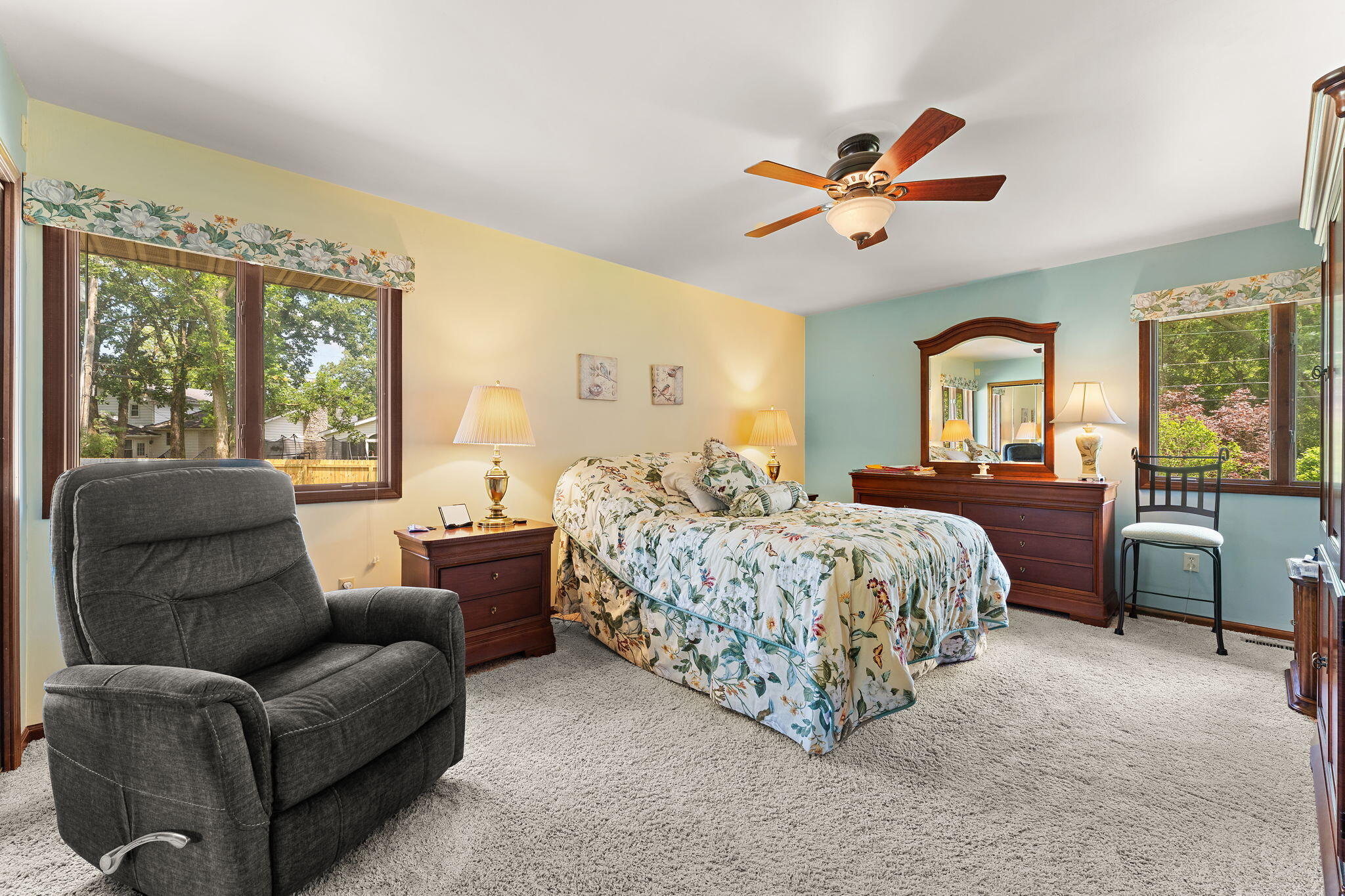 236 Grace Court Crown Point, IN 46307 - Photo 13 of 30 2048x1365