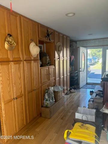 $524,999 | 7 Candy Court, Edison, NJ 08817