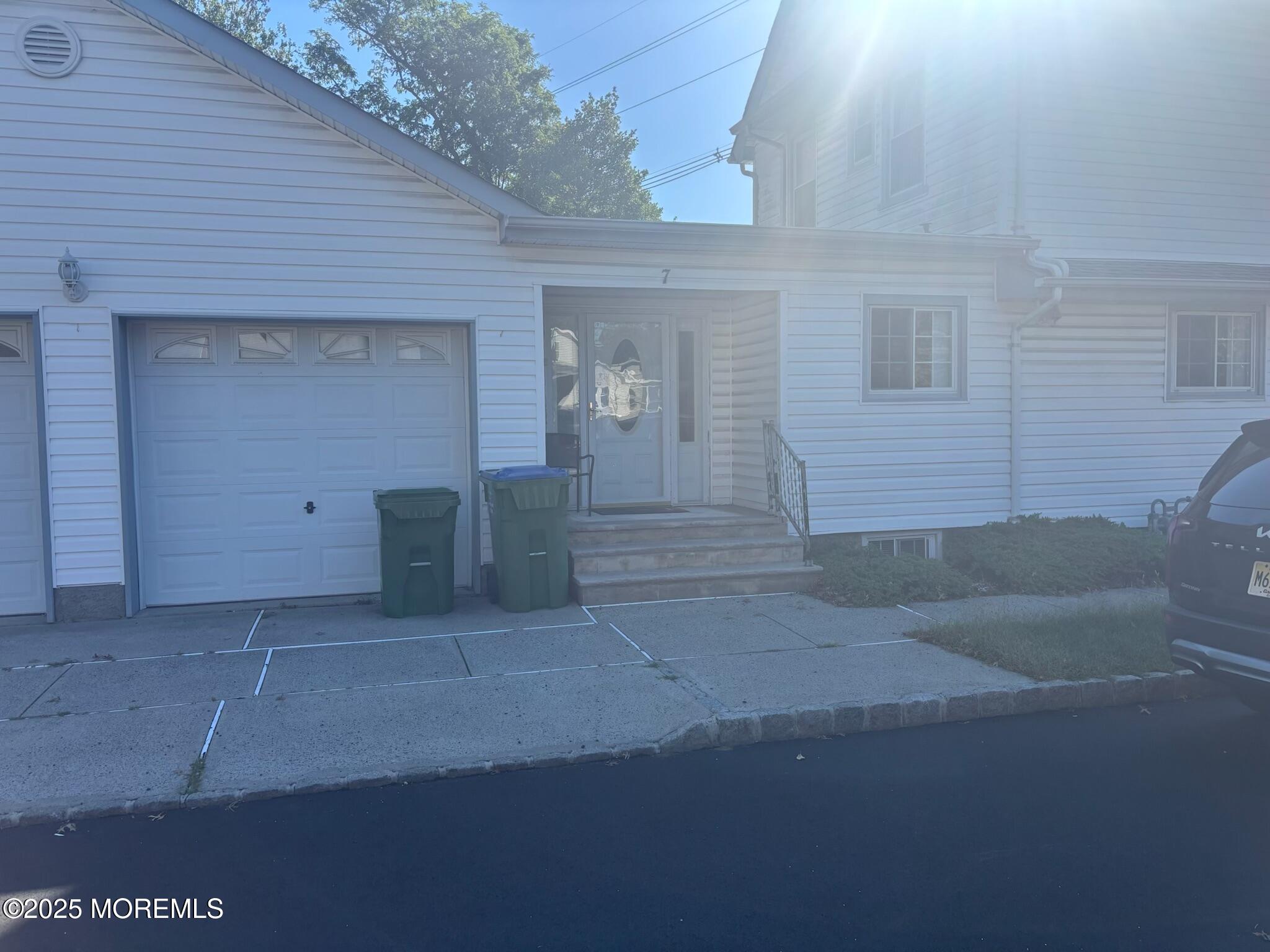 7 Candy Court Edison, NJ 08817 - Photo 9 of 18