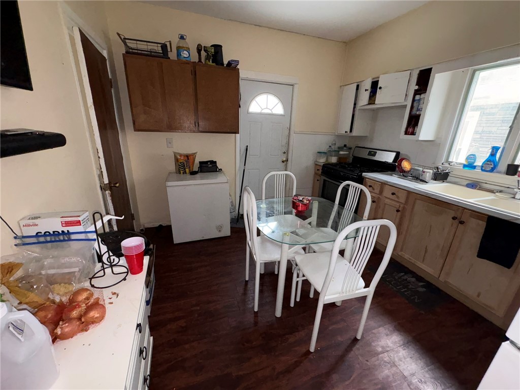 64 Cameron Street Rochester, NY 14606 - Photo 12 of 27