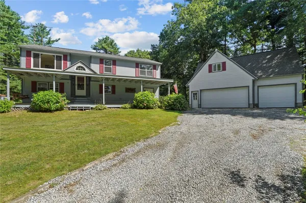 $3,000 | 125 Lewis Farm Road, Coventry, RI 02827