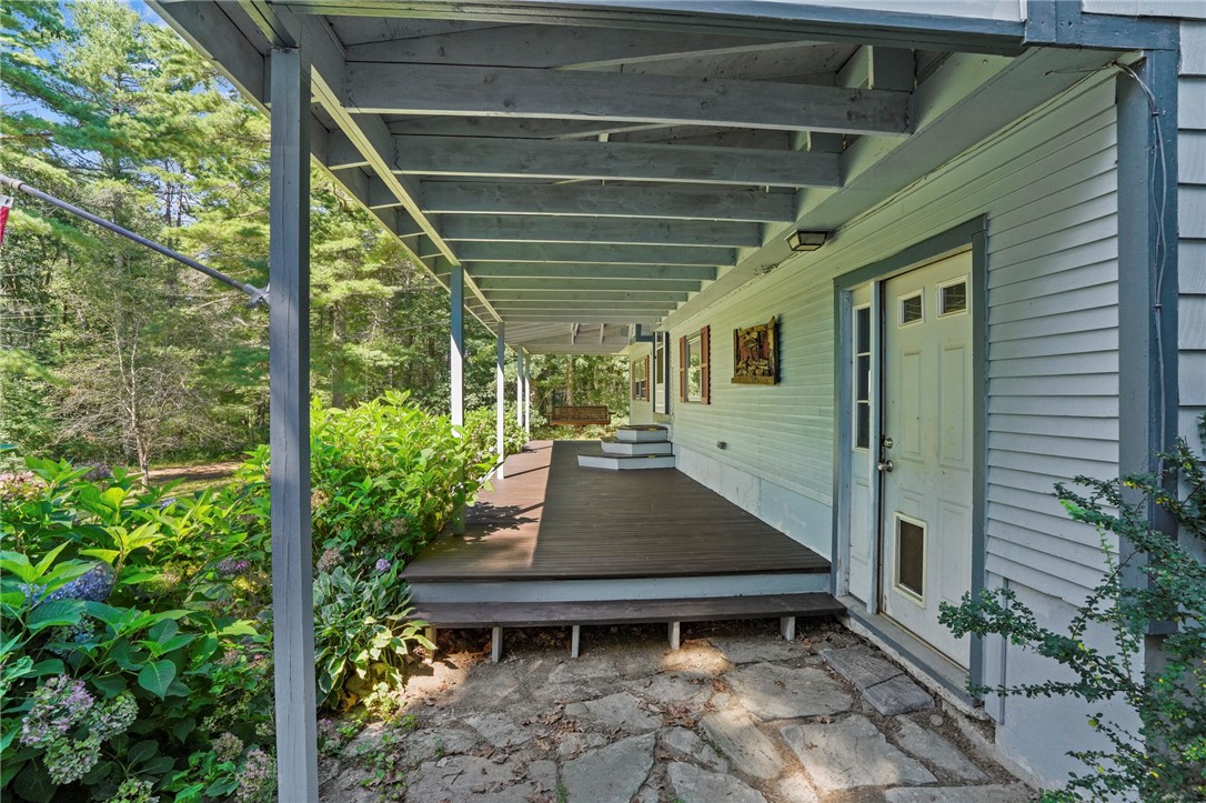 125 Lewis Farm Road Coventry, RI 02827 - Photo 2 of 50