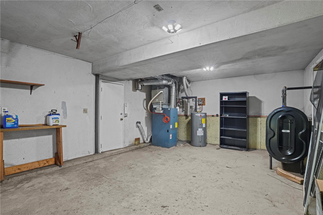 125 Lewis Farm Road Coventry, RI 02827 - Photo 26 of 50