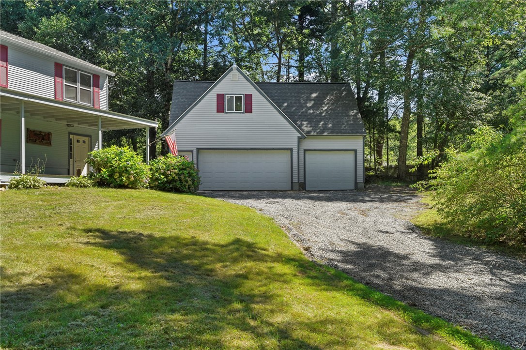 125 Lewis Farm Road Coventry, RI 02827 - Photo 27 of 50