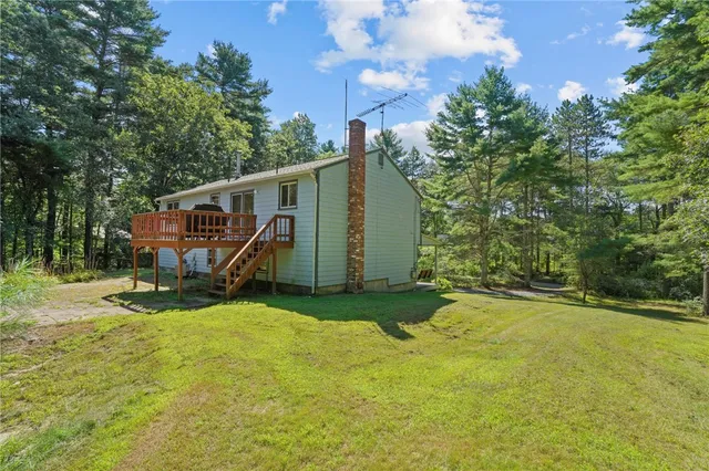 $3,000 | 125 Lewis Farm Road, Coventry, RI 02827