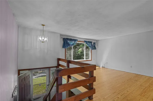 $3,000 | 125 Lewis Farm Road, Coventry, RI 02827