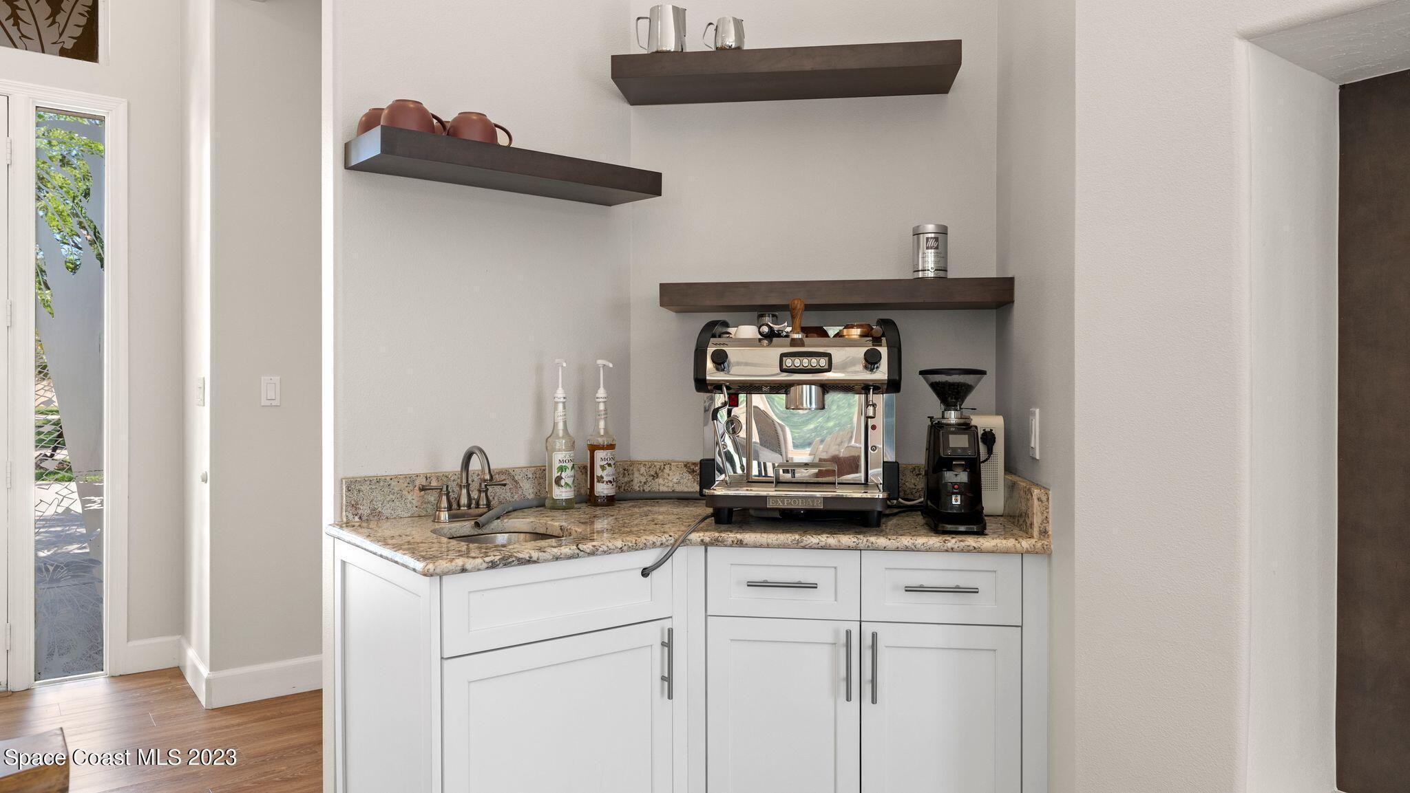 302 Sandhurst Drive Melbourne, FL 32940 - Photo 12 of 69 Wet Bar