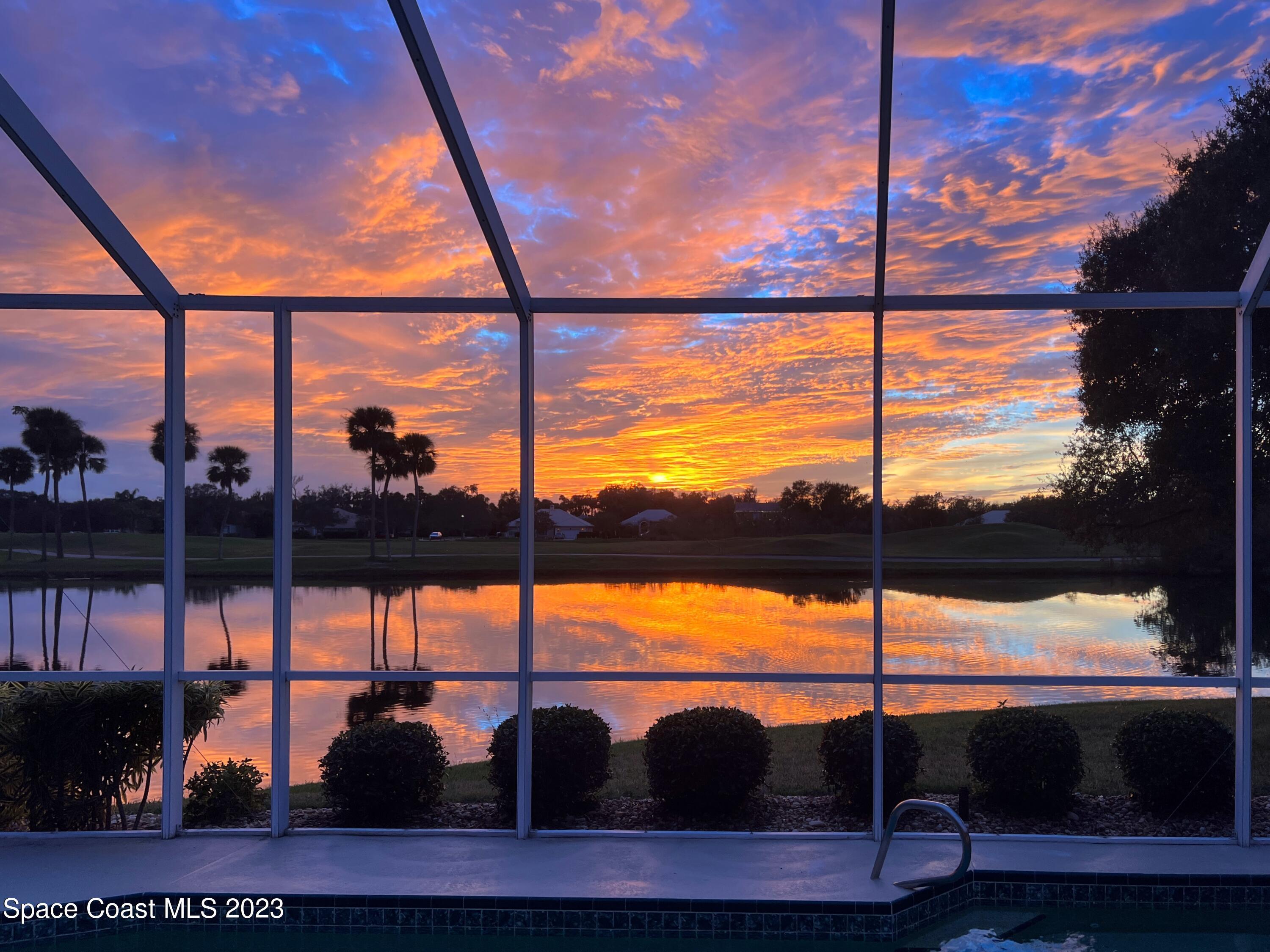 302 Sandhurst Drive Melbourne, FL 32940 - Photo 3 of 69 Sunset Views