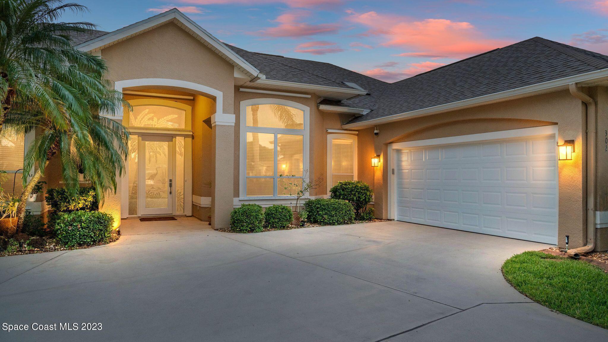 302 Sandhurst Drive Melbourne, FL 32940 - Photo 60 of 69 Twilight