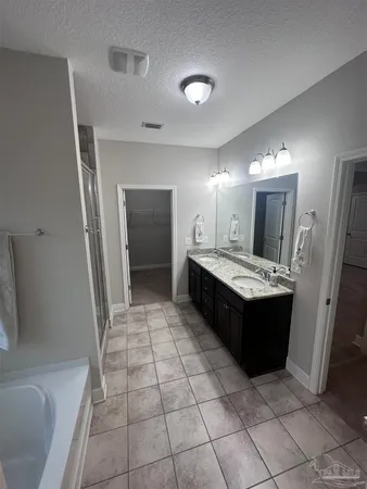 $2,500 | 4745 Dupont Circle, Pace, FL 32571