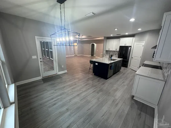 $2,500 | 4745 Dupont Circle, Pace, FL 32571