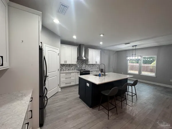 $2,500 | 4745 Dupont Circle, Pace, FL 32571