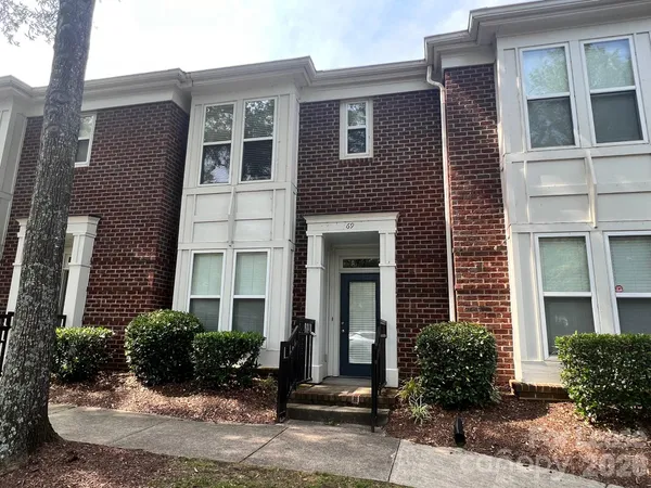 $1,675 | 819 Northeast Drive, Unit 69, Davidson, NC 28036