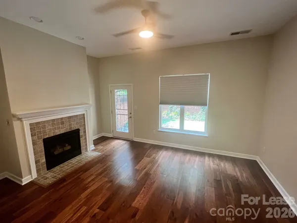 $1,675 | 819 Northeast Drive, Unit 69, Davidson, NC 28036