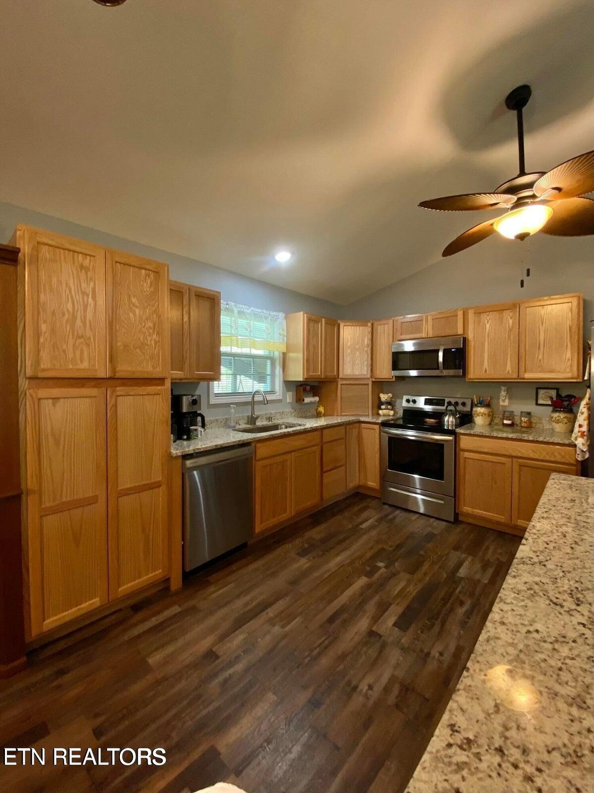1099 Hargis Road Grimsley, TN 38565 - Photo 18 of 31 Gallery Image 18