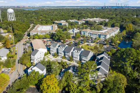 $1,295,000 | 549 Cooper Village Lane, Mount Pleasant, SC 29464