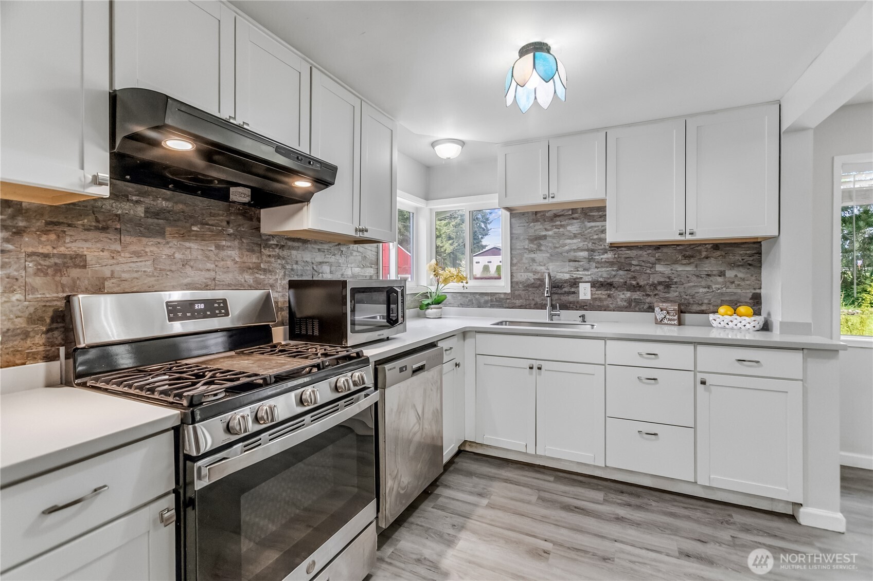 2457 Rocky Point Road Northwest Bremerton, WA 98312 - Photo 18 of 31