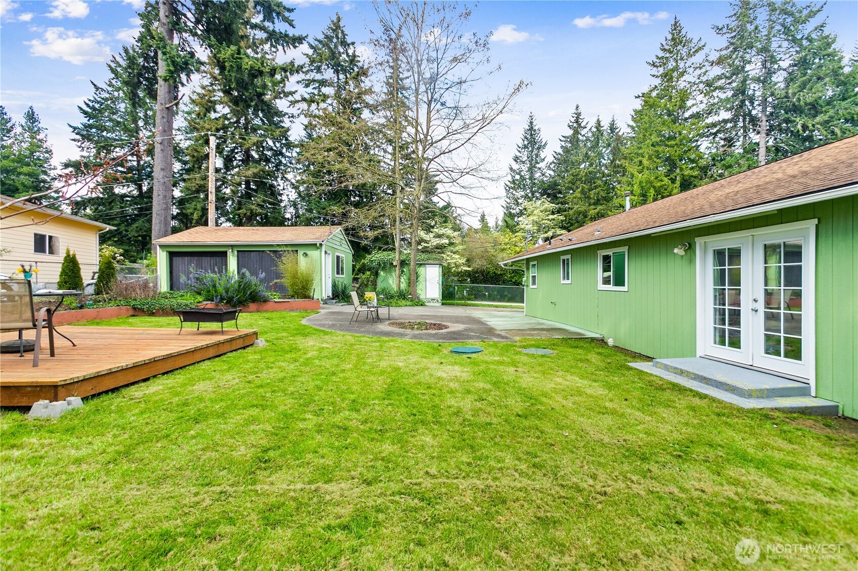 2457 Rocky Point Road Northwest Bremerton, WA 98312 - Photo 28 of 31