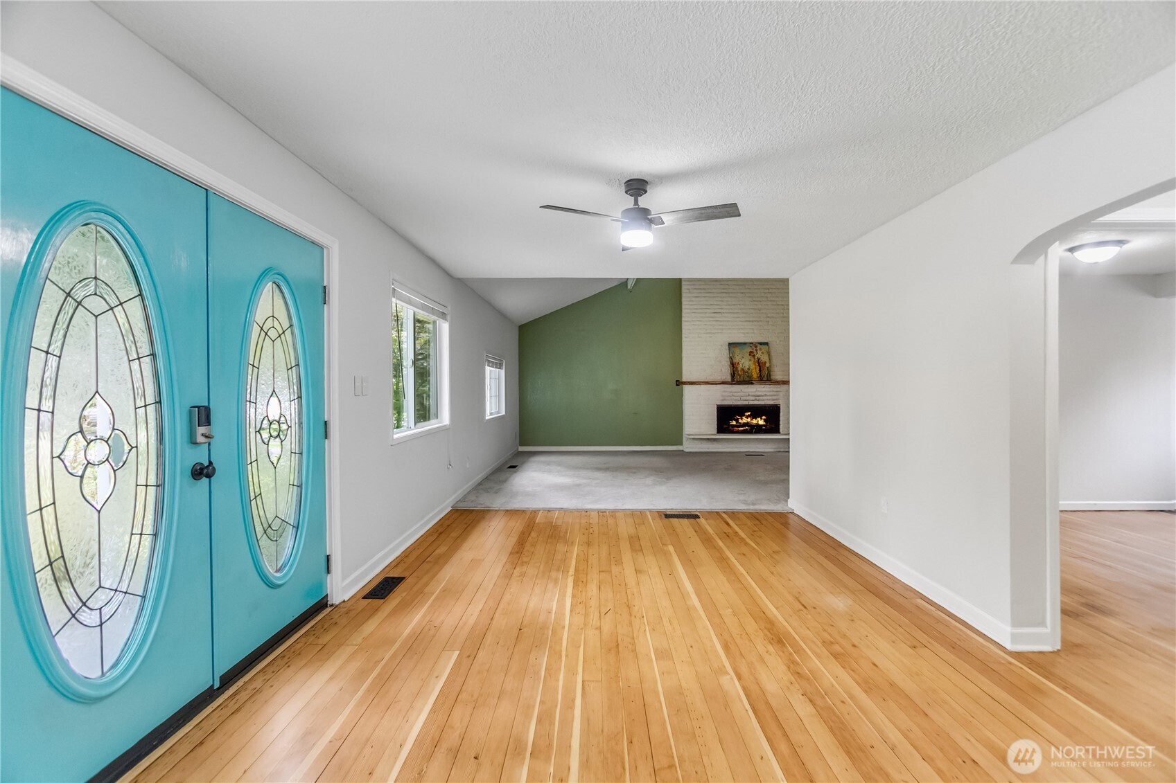 2457 Rocky Point Road Northwest Bremerton, WA 98312 - Photo 10 of 31