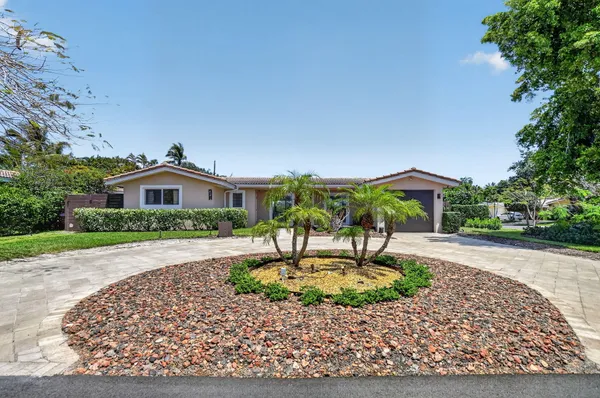 $7,600 | 424 Southwest 7th Way, Boca Raton, FL 33486