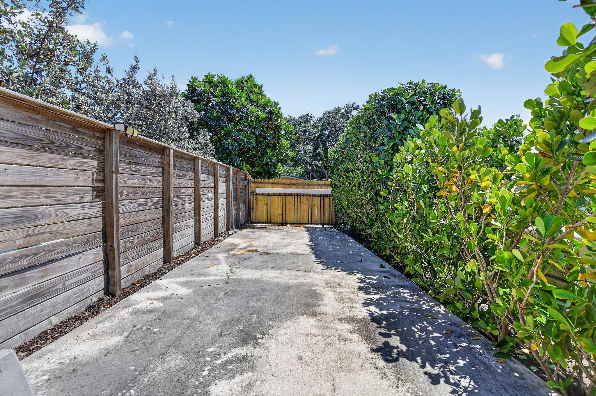 424 Southwest 7th Way Boca Raton, FL 33486 - Photo 51 of 70 51-web-or-mls-DSC_8520