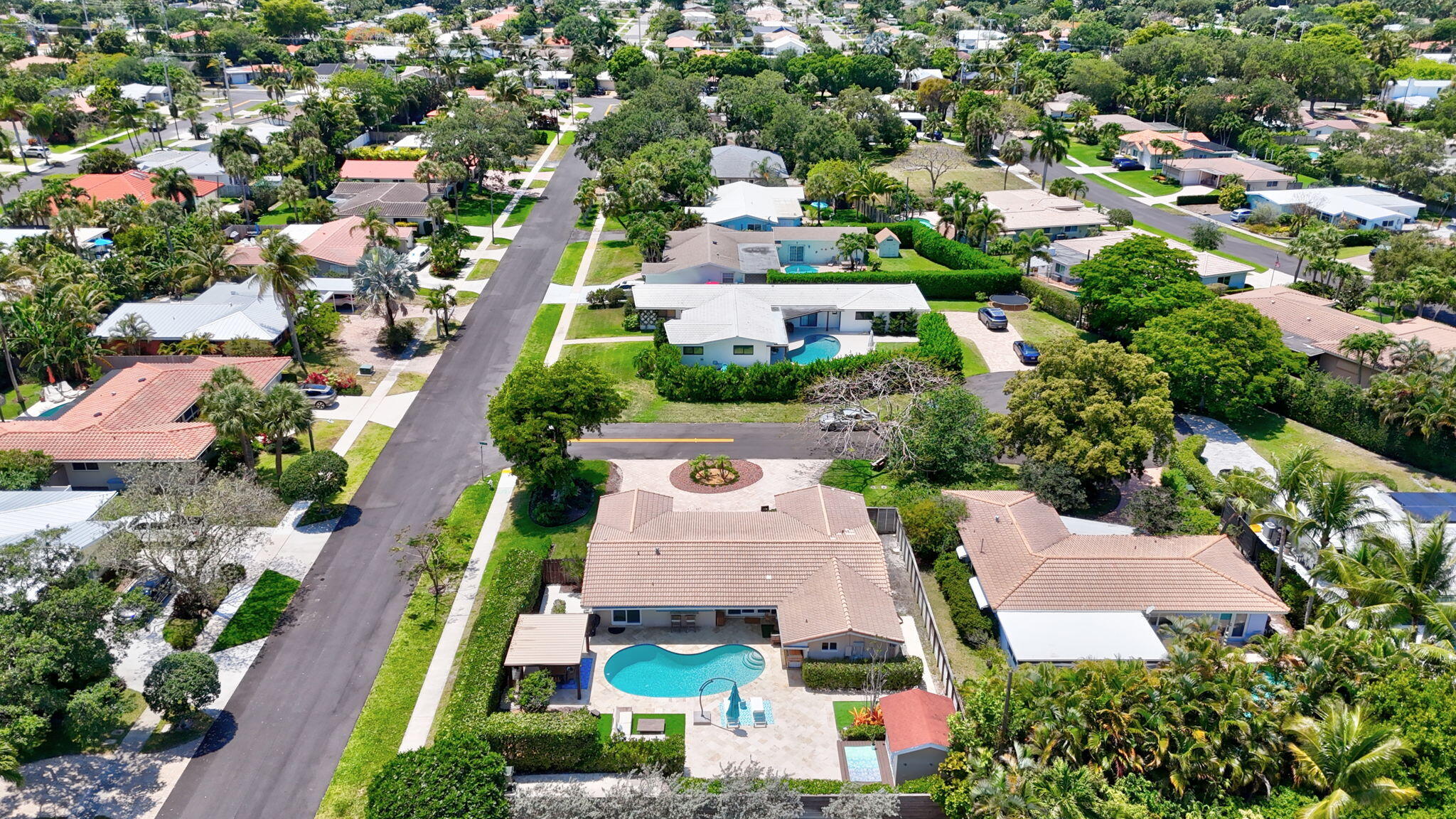 424 Southwest 7th Way Boca Raton, FL 33486 - Photo 67 of 70 67-web-or-mls-DJI_20260502015136_0667_D_