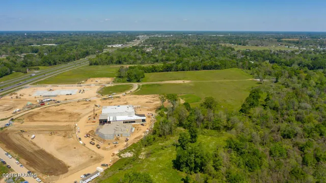$549,000 | I-49 Service Road, Opelousas, LA 70570