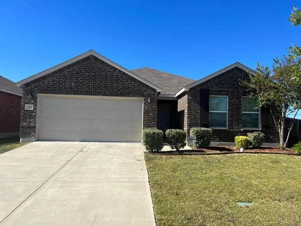$1,950 | 227 Citrus Drive, Fate, TX 75087
