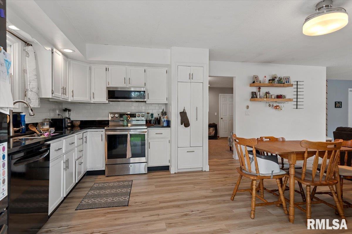 2637 Sarona Road Springfield, IL 62704 - Photo 11 of 32 Gallery Image 11