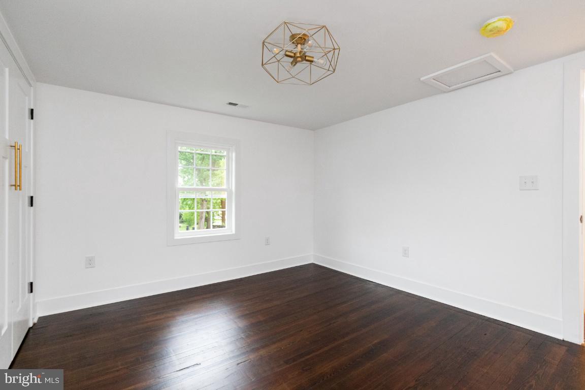 13184 Rixeyville Road Culpeper, VA 22701 - Photo 18 of 34 Gallery Image 18