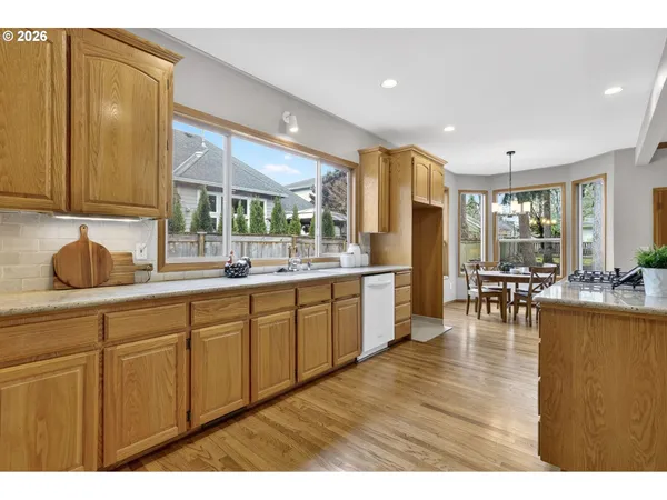 $714,900 | 5778 Southeast McNary Road, Milwaukie, OR 97267