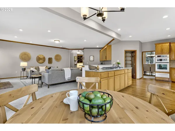 $714,900 | 5778 Southeast McNary Road, Milwaukie, OR 97267