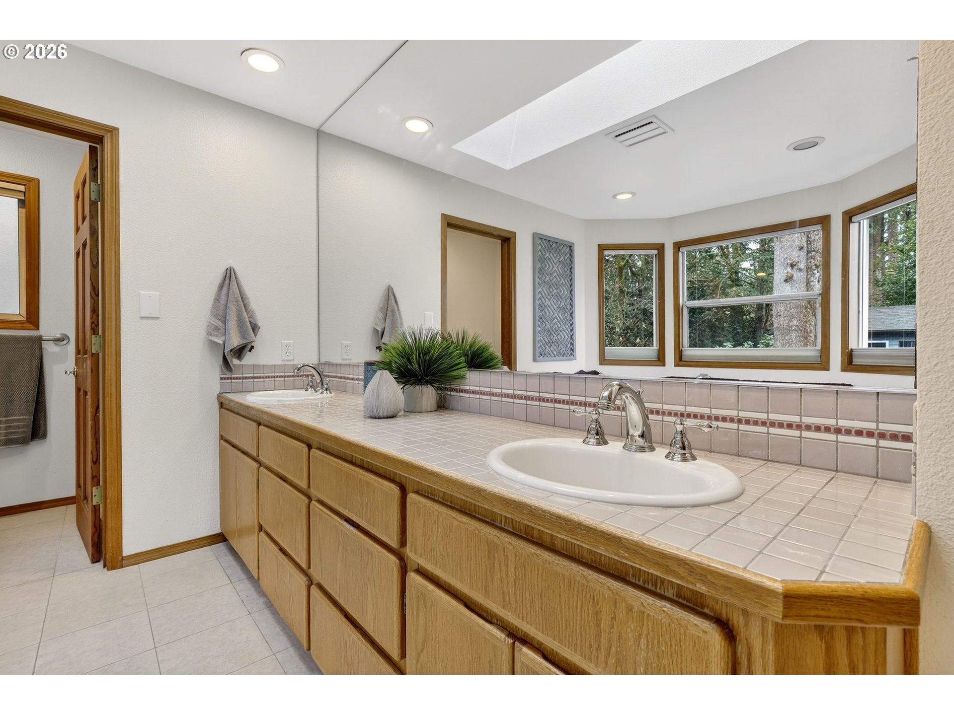5778 Southeast McNary Road Milwaukie, OR 97267 - Photo 33 of 46