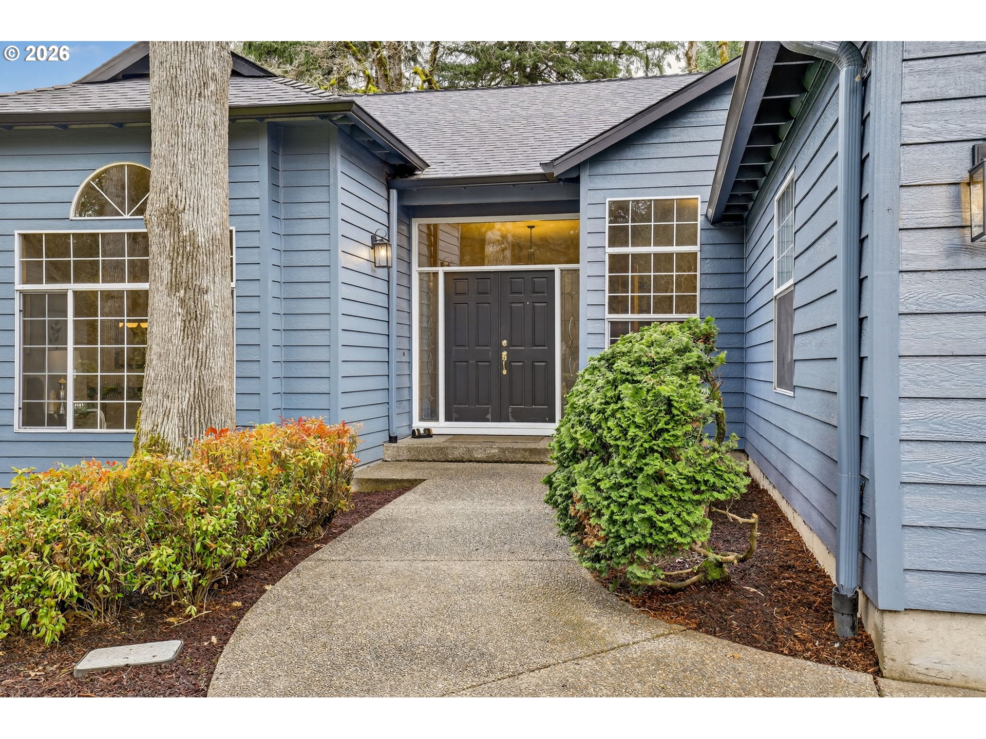 5778 Southeast McNary Road Milwaukie, OR 97267 - Photo 4 of 46