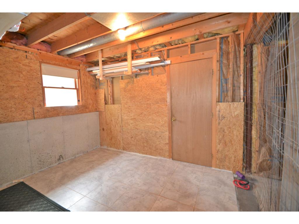 18 Cross Road Sandown, NH 03873 - Photo 24 of 34