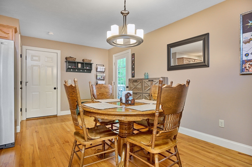 42 Coleman Road Southampton, MA 01073 - Photo 11 of 31 Gallery Image 11