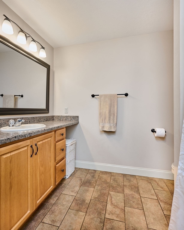 42 Coleman Road Southampton, MA 01073 - Photo 16 of 31 Gallery Image 16