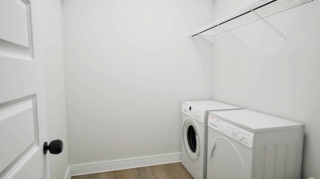 98 Sagebrush Drive Freeport, FL 32439 - Photo 28 of 30 a utility room with dryer and washer