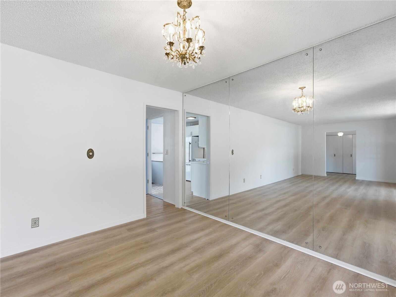 934 Stevens Street Wenatchee, WA 98801 - Photo 9 of 29